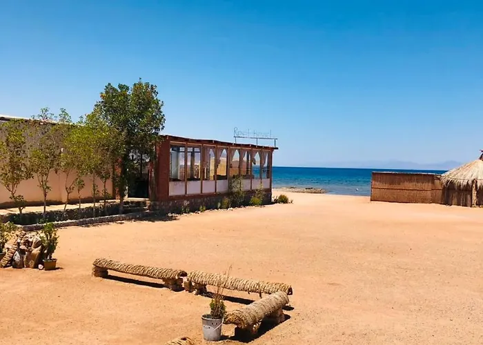 Üdülőközpont Reef Camp Nuweiba`